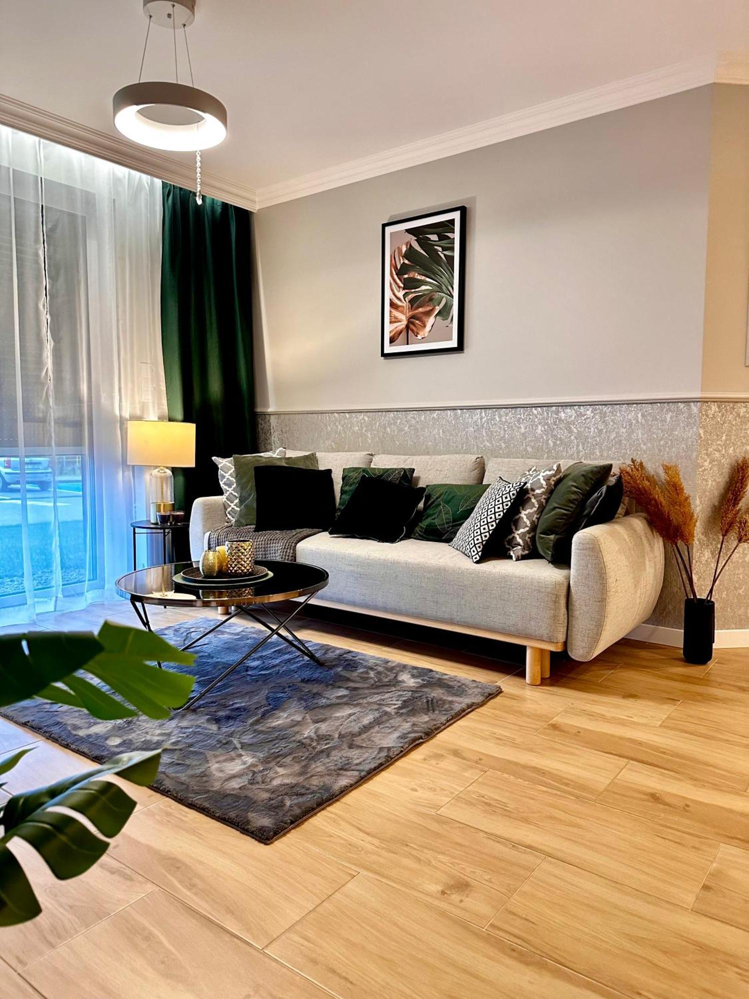 Apartamenty Kielce- Klonowa Nad Zalewem, 1-13 Osob, Faktura, Parking, Centrum Bagian luar foto