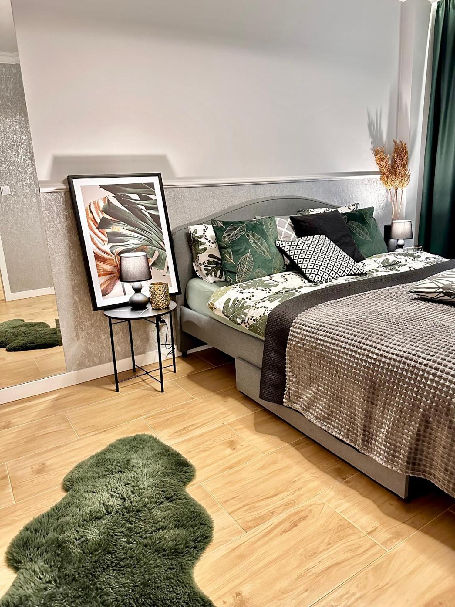 Apartamenty Kielce- Klonowa Nad Zalewem, 1-13 Osob, Faktura, Parking, Centrum Bagian luar foto