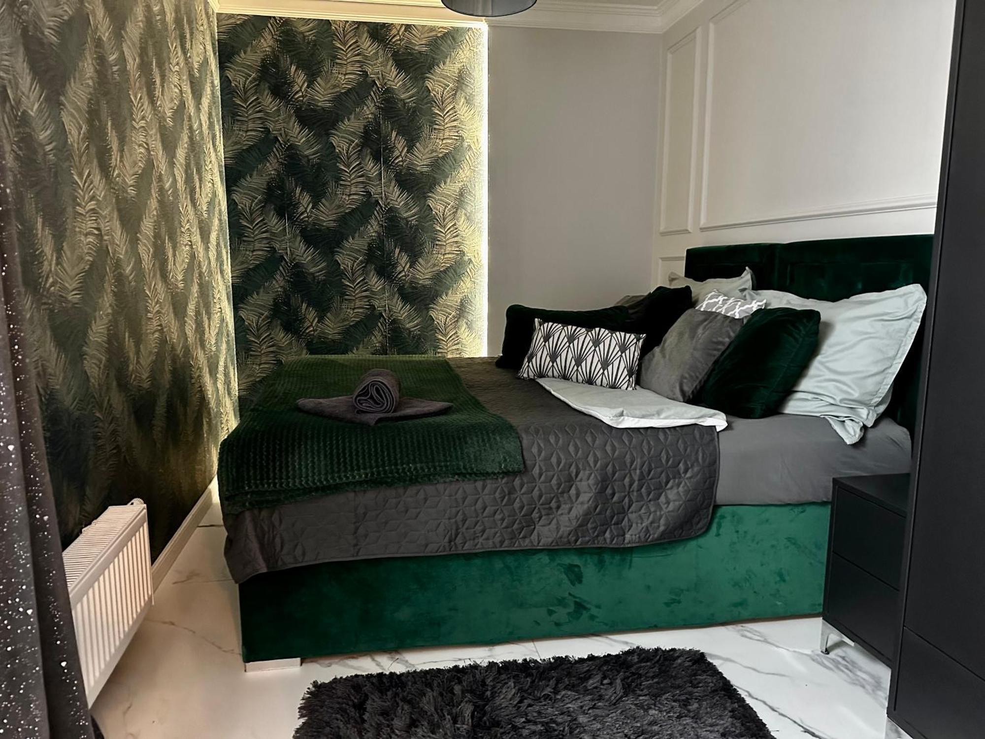 Apartamenty Kielce- Klonowa Nad Zalewem, 1-13 Osob, Faktura, Parking, Centrum Bagian luar foto